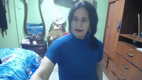 Snapshot of jazmin_rios chatting on February 4, 2025, 12:19 am jazmim online show from February 4, 2025, 12:19 am