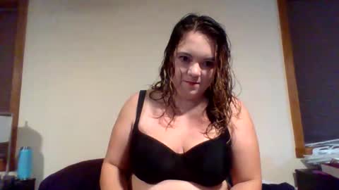 Snapshot of jazzyrae97 chatting on November 7, 2025, 4:56 am Jazzyrae online show from November 7, 2025, 4:56 am