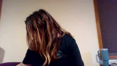 Snapshot of jazzyrae97 chatting on November 12, 2025, 5:08 am Jazzyrae online show from November 12, 2025, 5:08 am