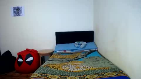 jboy_s online show from September 26, 2025, 10:52 am