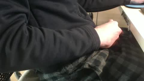 Snapshot of jc200000 chatting on February 18, 2025, 6:15 pm jc200000 online show from February 18, 2025, 6:15 pm