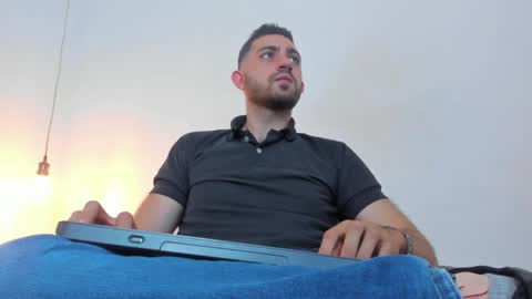 all public online show from February 5, 2025, 4:58 pm