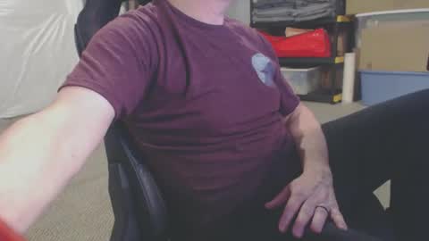 Snapshot of jcor13 chatting on October 18, 2025, 12:35 am Jim online show from October 18, 2025, 12:35 am