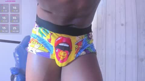 Snapshot of jd_thebaby chatting on January 17, 2025, 4:15 pm jd thebaby online show from January 17, 2025, 4:15 pm