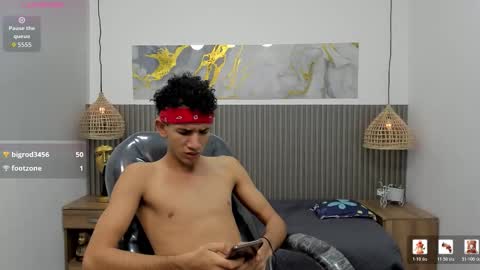 jdwhite18 online show from March 21, 2026, 8:19 am