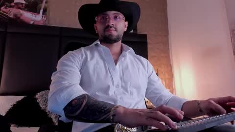 Jean Coleman online show from November 1, 2025, 4:03 am