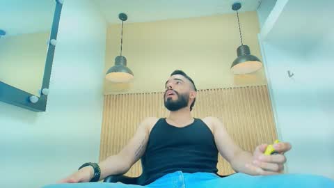 JEAN online show from March 30, 2026, 7:37 pm