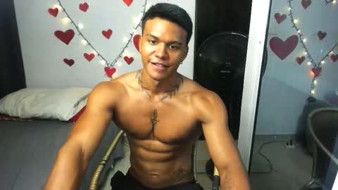 jeanfran_ferrer online show from February 13, 2026, 10:50 pm