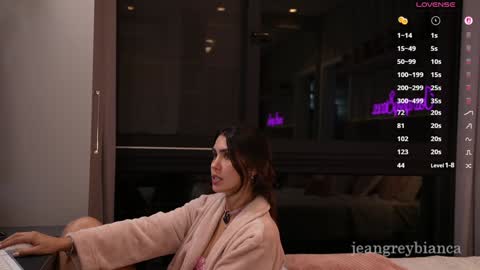 Snapshot of jeangreybianca chatting on October 20, 2025, 7:47 pm Bianca online show from October 20, 2025, 7:47 pm