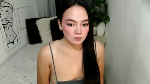 Jeanwants2play online show from June 1, 2026, 5:31 am