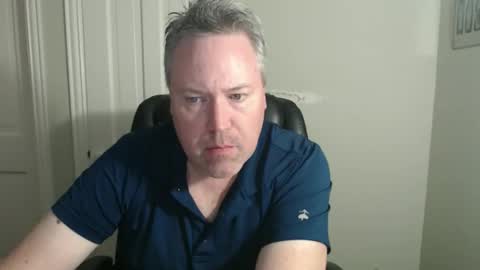 JE online show from June 4, 2026, 12:49 am