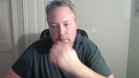 Snapshot of jeb5150 chatting on July 6, 2026, 12:40 am JE online show from July 6, 2026, 12:40 am