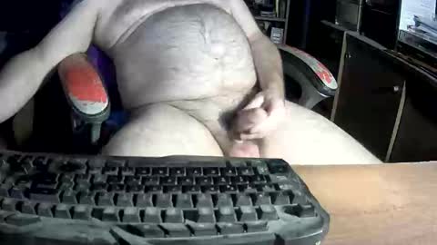 Snapshot of jeff_40962 chatting on December 14, 2025, 11:31 pm Jeffrey Sinclair online show from December 14, 2025, 11:31 pm