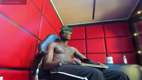 Snapshot of jeff_black99 chatting on February 9, 2026, 4:49 am --- Jeff --- online show from February 9, 2026, 4:49 am