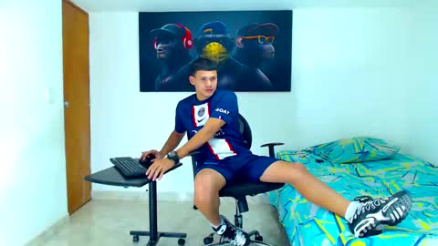 Snapshot of jeffer21_hot chatting on January 17, 2025, 7:08 am jeffer21_hot online show from January 17, 2025, 7:08 am