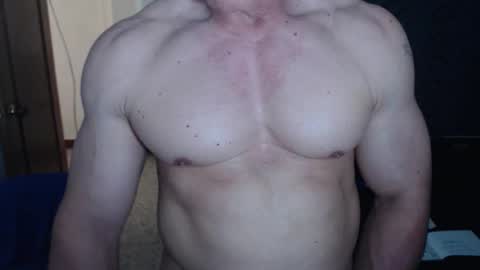 Snapshot of jefmuscletw chatting on February 9, 2026, 3:05 pm brayam online show from February 9, 2026, 3:05 pm