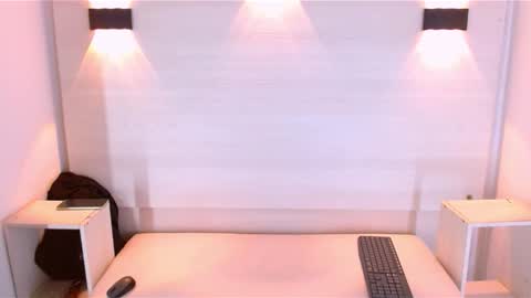 Snapshot of jeic_18 chatting on September 14, 2025, 4:33 am jeic 18 online show from September 14, 2025, 4:33 am