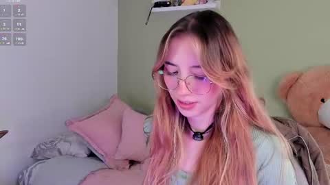 Jelly  online show from June 29, 2026, 1:56 am