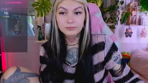 Jelya online show from September 9, 2025, 11:10 am