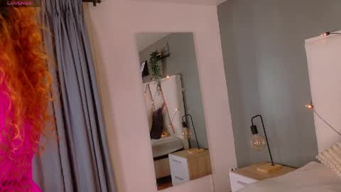 Jena  online show from April 9, 2026, 2:55 am