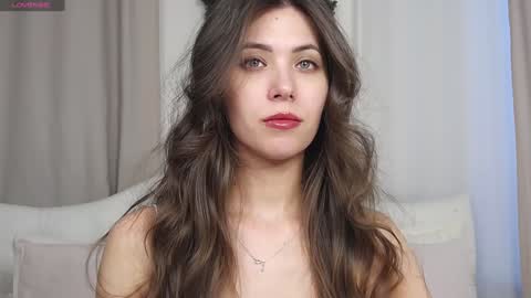 Snapshot of jenaloren chatting on December 17, 2024, 7:18 am Jena  dont forget to thumbs up your rating is so important to me  online show from December 17, 2024, 7:18 am