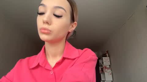 Lesya online show from June 11, 2026, 5:27 am