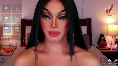 Snapshot of jenifers_body chatting on September 23, 2025, 4:48 am Queen Jenifer online show from September 23, 2025, 4:48 am