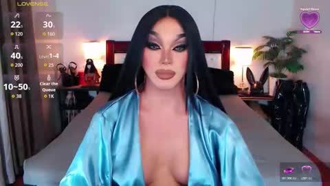 Queen Jenifer online show from March 18, 2026, 8:28 am