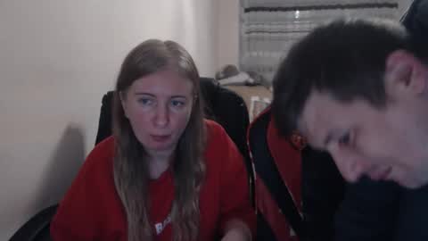 JenisAndPeter online show from November 19, 2025, 6:41 pm