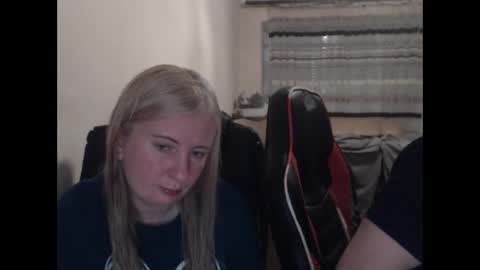 JenisAndPeter online show from April 29, 2026, 5:41 pm
