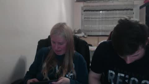 JenisAndPeter online show from April 30, 2026, 6:47 pm