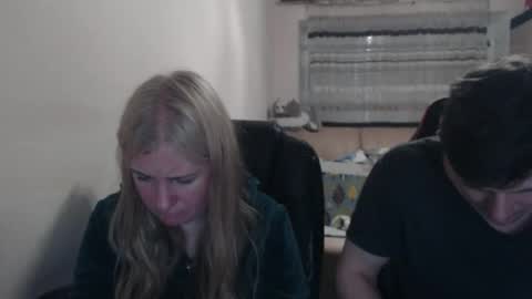 JenisAndPeter online show from May 14, 2026, 7:42 pm