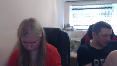 JenisAndPeter online show from May 31, 2026, 7:15 am