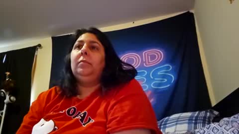 Snapshot of jennabrady chatting on February 13, 2025, 3:35 pm  Dragon Queen. Be my Dragon --  and  online show from February 13, 2025, 3:35 pm