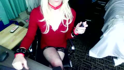 Snapshot of jennacd4life chatting on January 21, 2025, 12:57 am Jenna Cross online show from January 21, 2025, 12:57 am