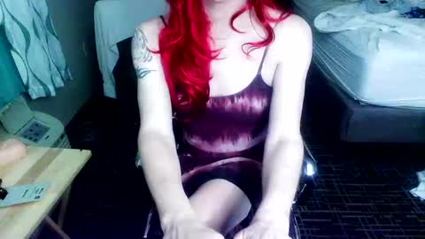 Snapshot of jennacd4life chatting on February 5, 2025, 3:13 am Jenna Cross online show from February 5, 2025, 3:13 am