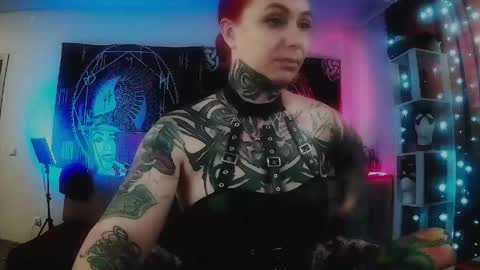 Snapshot of jennalovvee chatting on May 17, 2026, 1:36 am Mrs. Jenna online show from May 17, 2026, 1:36 am