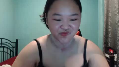 Snapshot of jennalyn_19 chatting on March 5, 2025, 6:01 pm jennalyn_19 online show from March 5, 2025, 6:01 pm