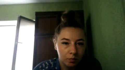 Snapshot of jennamolbertyy chatting on July 2, 2026, 12:11 pm JennaMolbertyy online show from July 2, 2026, 12:11 pm