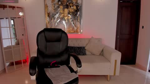 Jenna Olson  online show from February 26, 2026, 6:40 pm