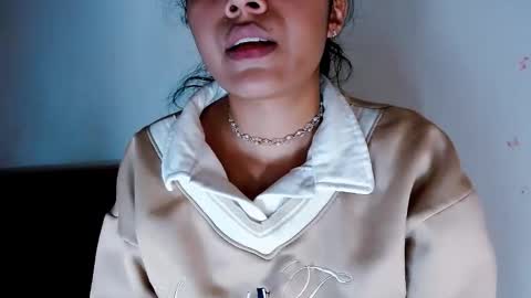 jenner_lena online show from February 18, 2026, 5:25 am