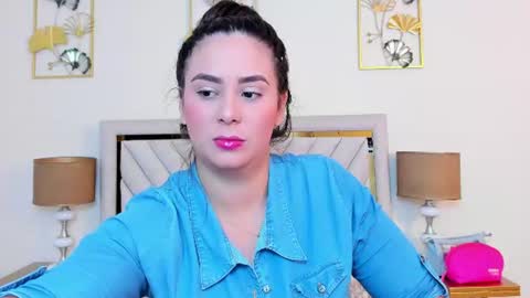 Snapshot of jenner_madison chatting on July 11, 2026, 11:13 am jenner_madison online show from July 11, 2026, 11:13 am