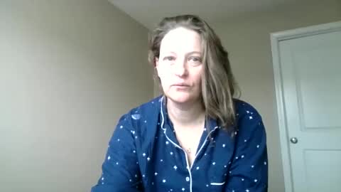 Snapshot of jennibean6996 chatting on January 18, 2025, 2:55 pm Jennibean6996 online show from January 18, 2025, 2:55 pm