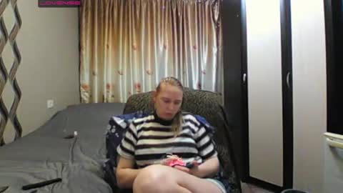 Snapshot of jennideep chatting on April 11, 2026, 5:50 pm JenniDeep online show from April 11, 2026, 5:50 pm