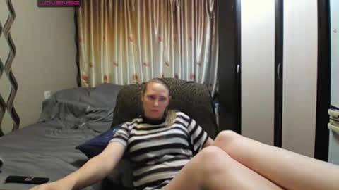 Snapshot of jennideep chatting on April 15, 2026, 7:58 pm JenniDeep online show from April 15, 2026, 7:58 pm