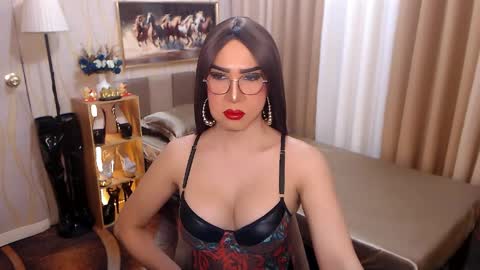 jenniegarcia online show from April 22, 2026, 6:53 pm