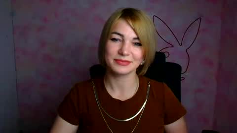 Snapshot of jennifer_cuttie chatting on July 5, 2026, 12:01 pm Jennifer online show from July 5, 2026, 12:01 pm