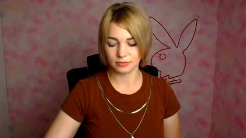 Snapshot of jennifer_cuttie chatting on July 10, 2026, 5:45 am Jennifer online show from July 10, 2026, 5:45 am
