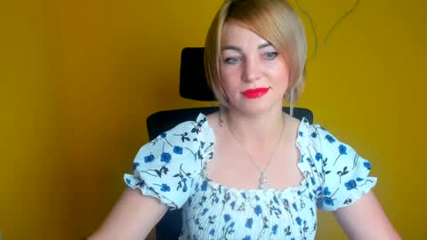 Snapshot of jennifer_cuttie chatting on July 11, 2026, 11:57 am Jennifer online show from July 11, 2026, 11:57 am