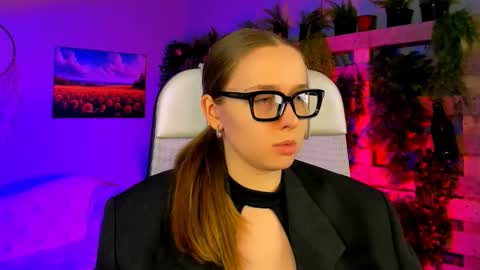 Jennifer online show from February 3, 2026, 5:07 pm